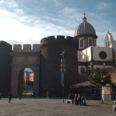 Apartmán Puntoxenia Torri Aragonesi Neapol Exteriér fotografie